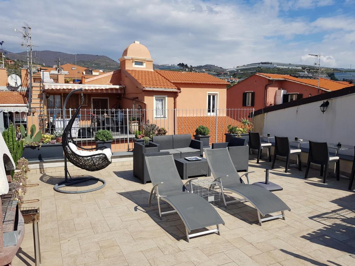Ferienwohnung Ca De Matage Riva Ligure Exterior foto