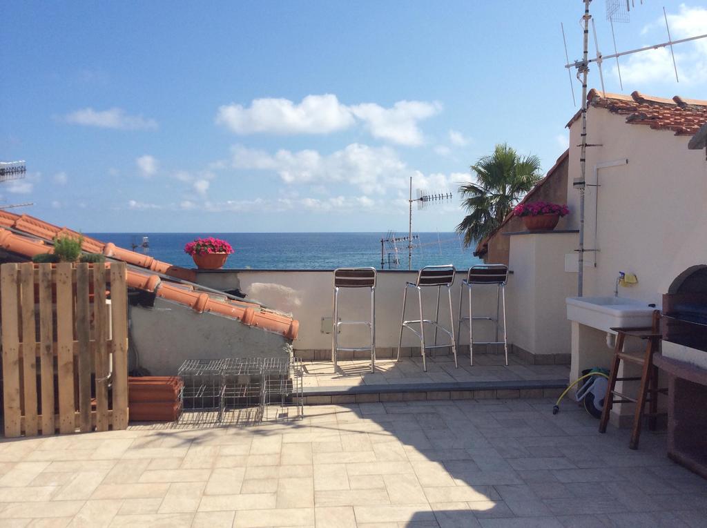 Ferienwohnung Ca De Matage Riva Ligure Exterior foto