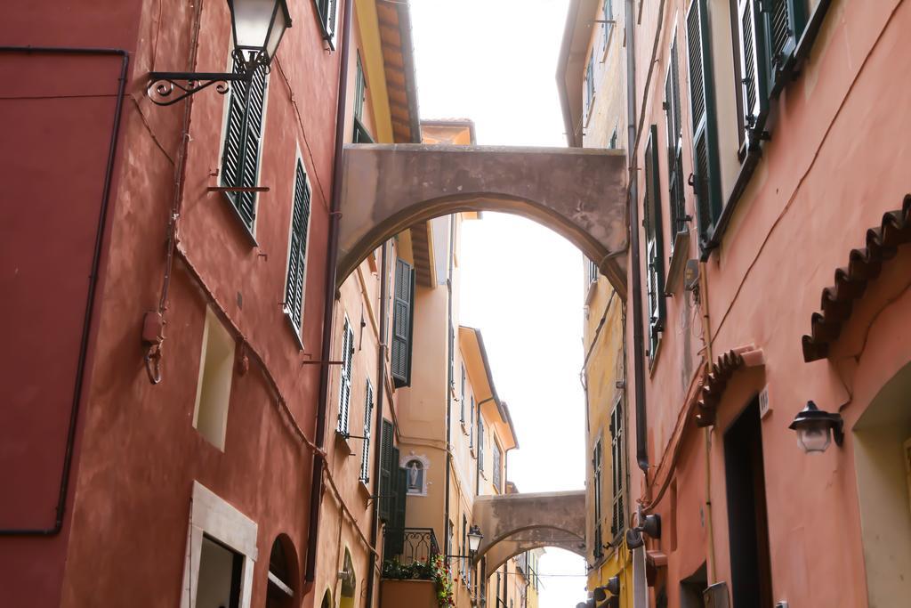 Ferienwohnung Ca De Matage Riva Ligure Exterior foto