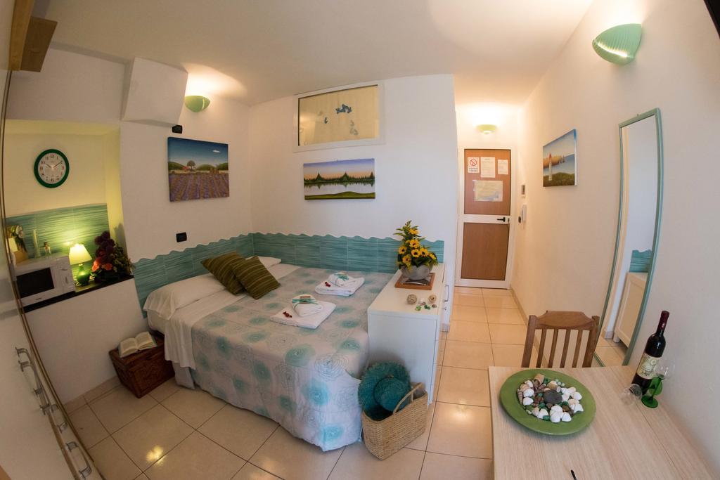 Ferienwohnung Ca De Matage Riva Ligure Exterior foto