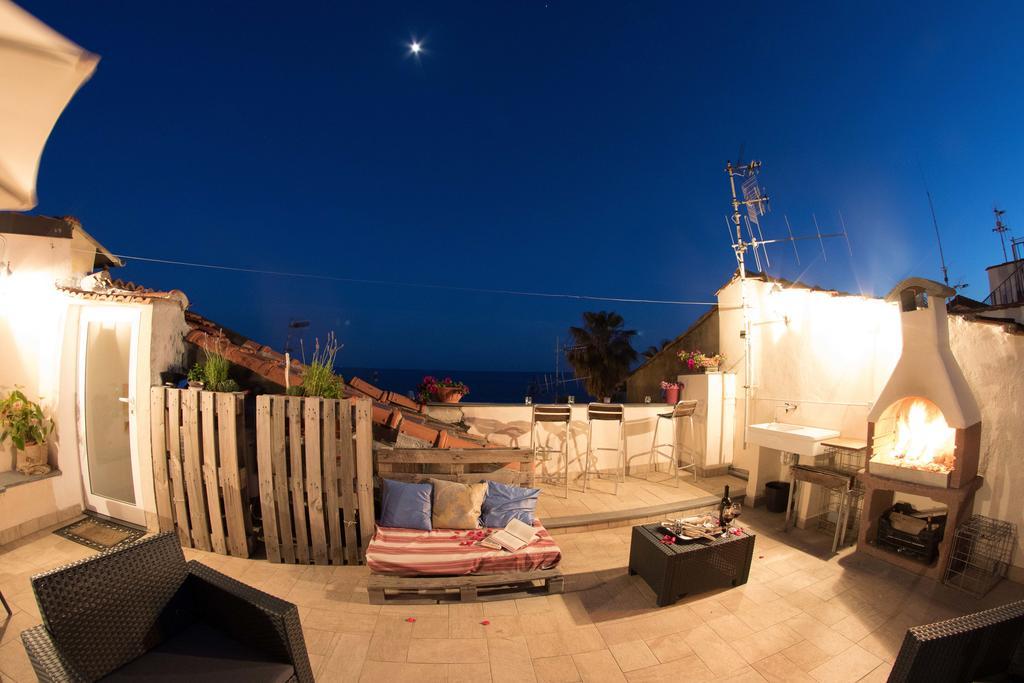 Ferienwohnung Ca De Matage Riva Ligure Exterior foto