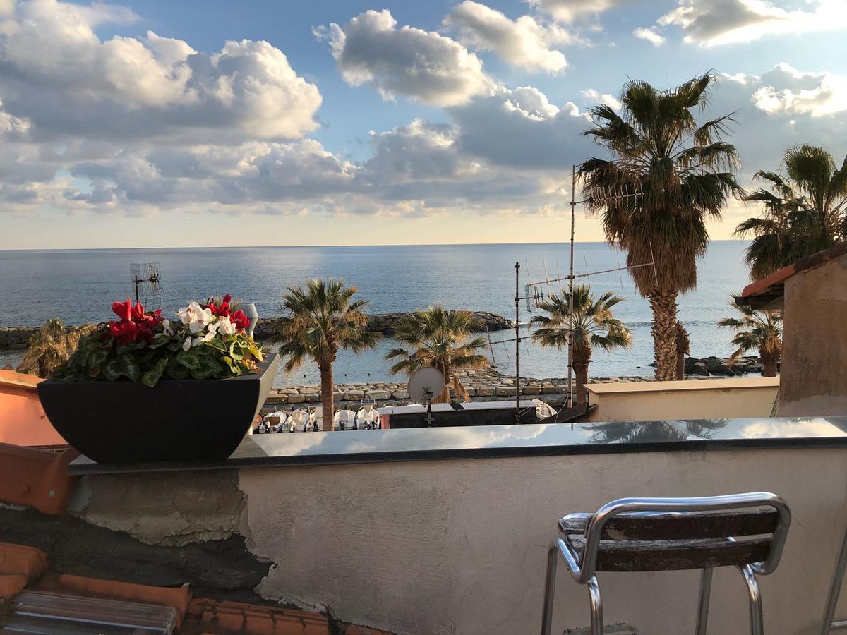 Ferienwohnung Ca De Matage Riva Ligure Exterior foto
